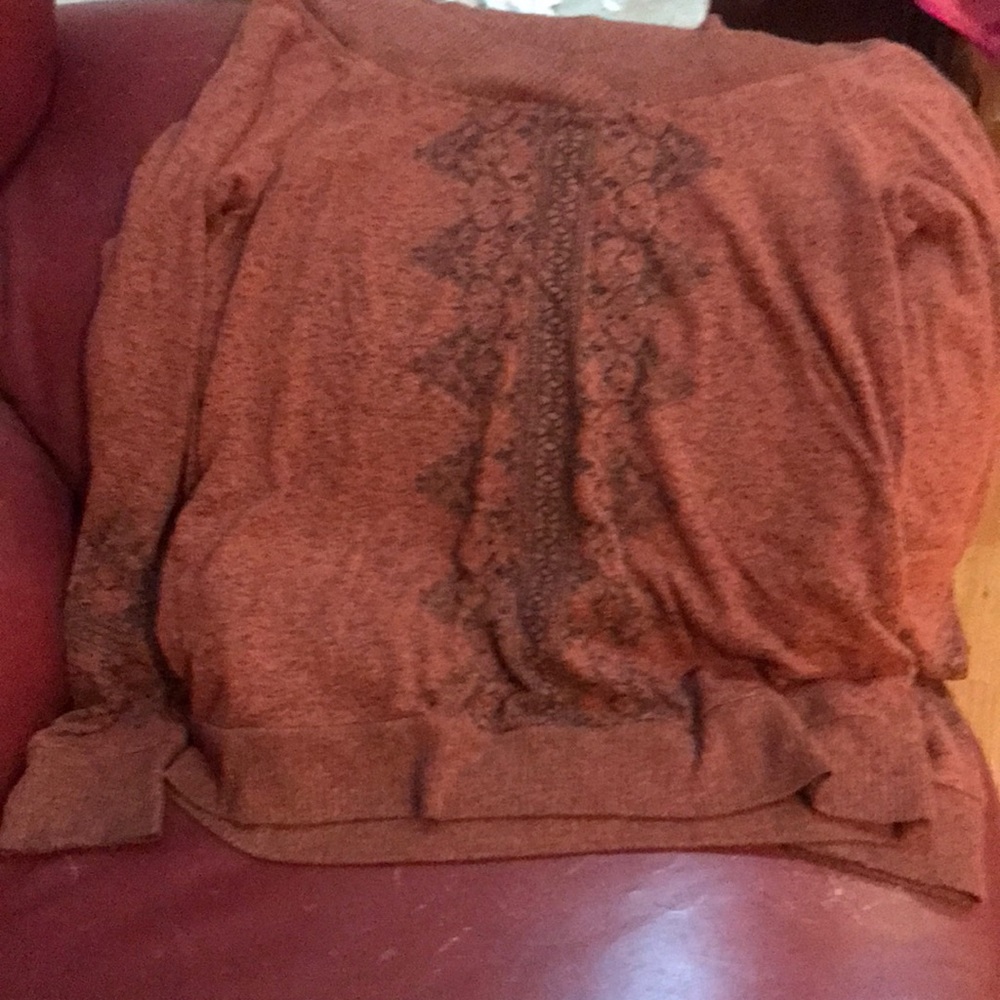 NEW TOP